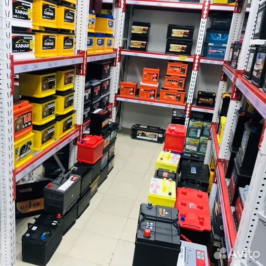 Аккумулятор 6-ст 65 Zubr на Shevrolet niva