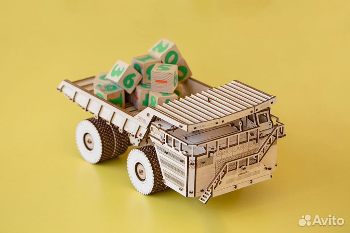 Сборная деревянная модель «Белаз 75710» (EWA)