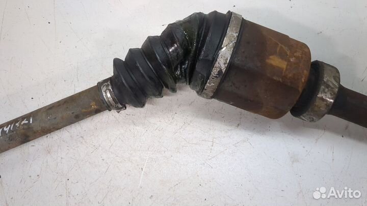 Полуось правая передняя Renault Scenic