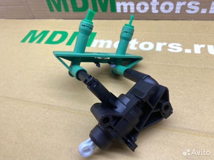 Главный тормозной цилиндр Ford Focus 1