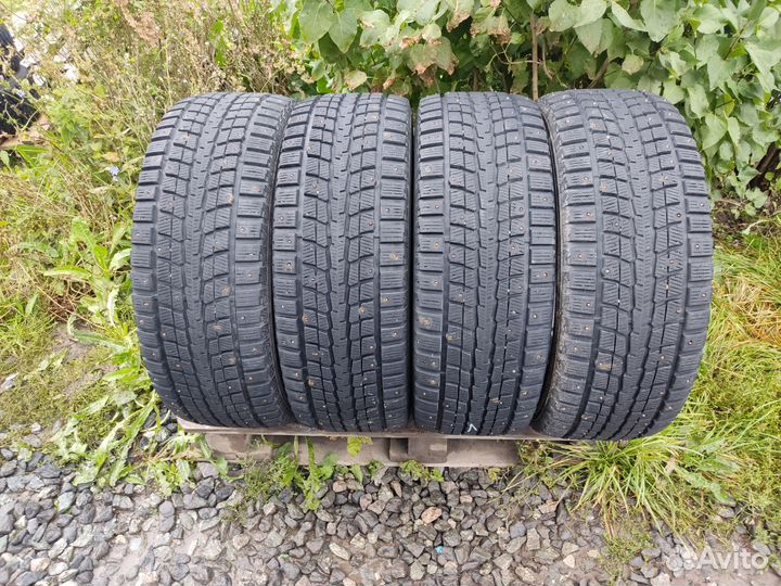 Dunlop SP Winter Ice 01 285/60 R18 116T