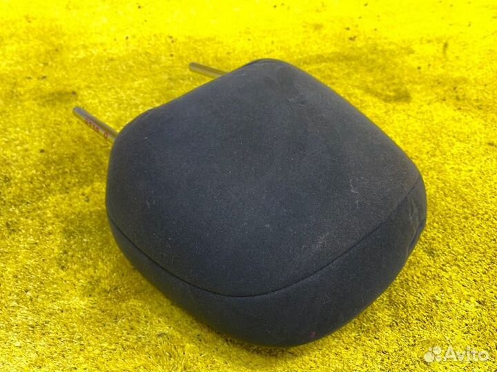 Подголовник задний Toyota Alphard/Vellfire