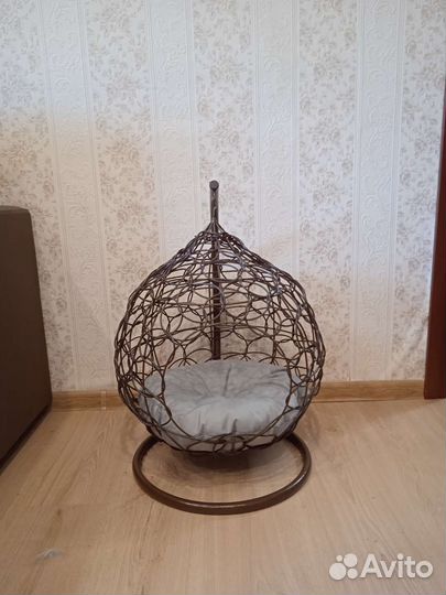 Подвесное кресло для животных