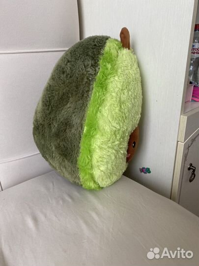 Мягкая игрушка авокадо