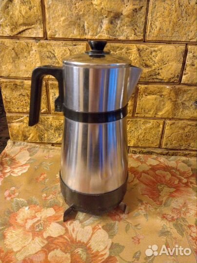 Кофеварка эл. СССР, новая. Кофейник новый. Чайник