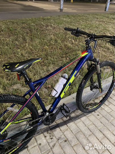 Велосипед GT avalanche elite 2019