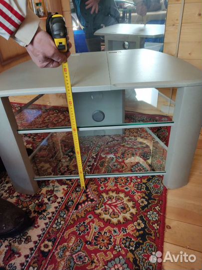 Тумба под телевизор