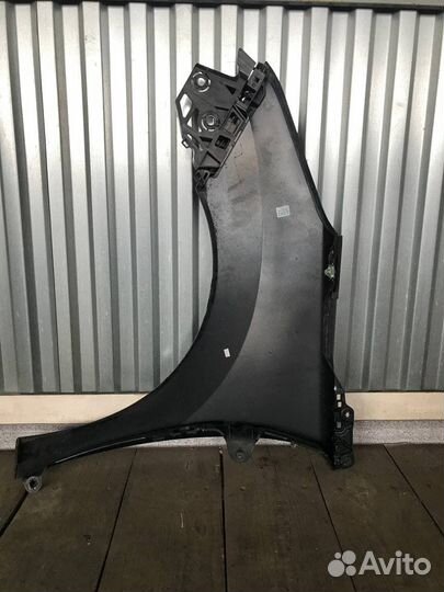 Крыло переднее правое Peugeot 3008