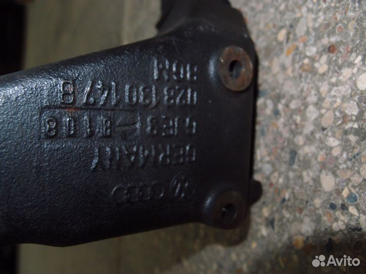 028130147B Кронштейн тнвд VAG