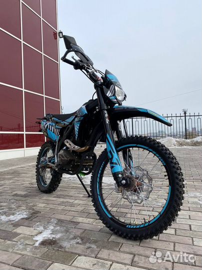 Мотоцикл Regulmoto ZR 250 PR балансир с птс 172