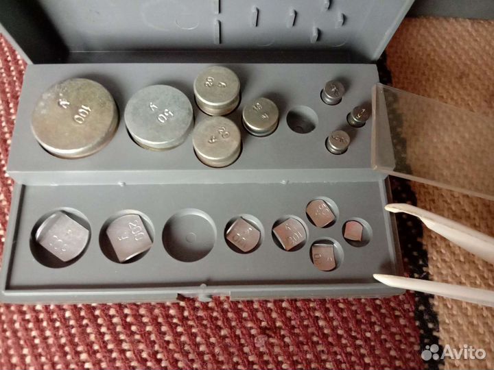 Весы с гирями учебные