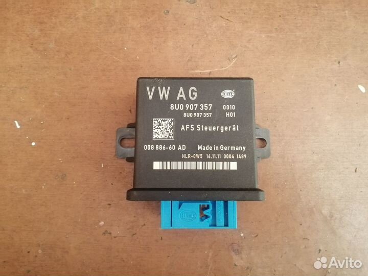 Блок управления светом Audi Q3 2012-2018