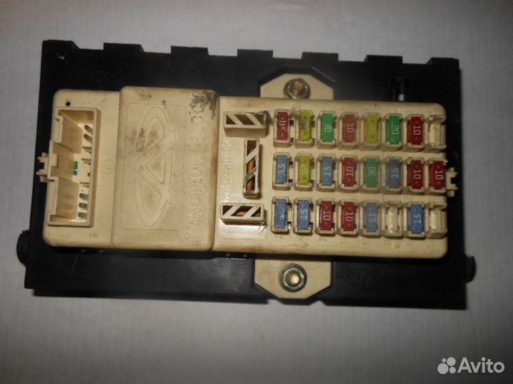 Блок предохранителей Chery Amulet (A15) 2006-2012