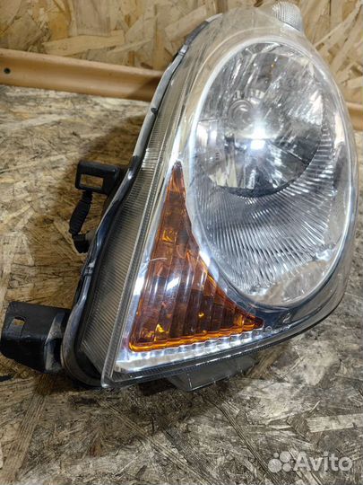 Фара Левая Ниссан Ноут Ноте Note 260609U10A