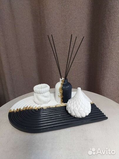 Шкатулки, подсвечники, подставки