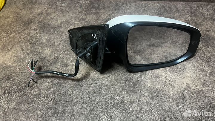 Зеркало toyota rav 4