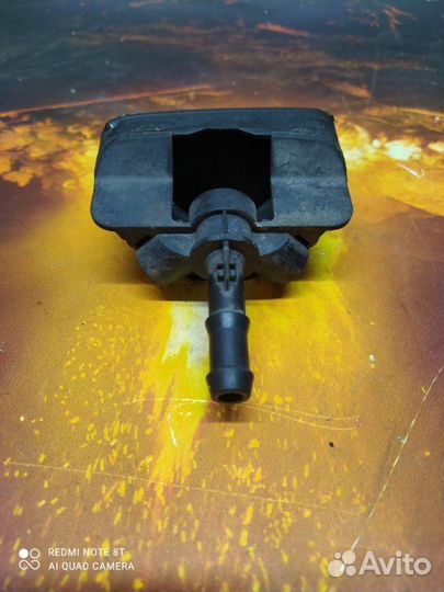 Форсунка омывателя фар Mercedes-Benz E-Class 210