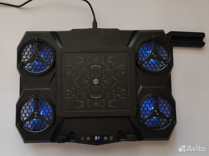 Охлаждающая подставка для ноутбука Ice Wing C2