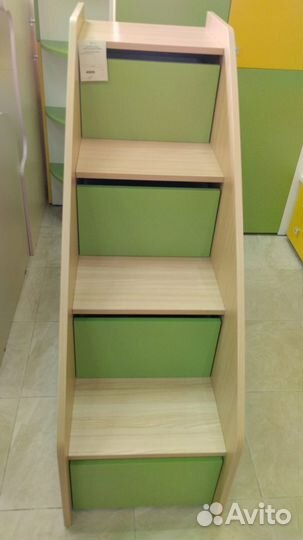Тумба лестница 
