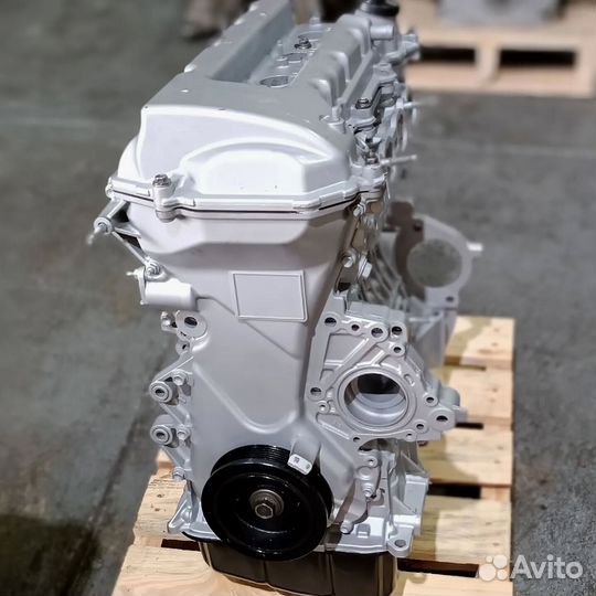 Двигатель 1ZZ 1.8 на Avensis новый