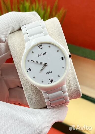Женские наручные часы Rado Jubile
