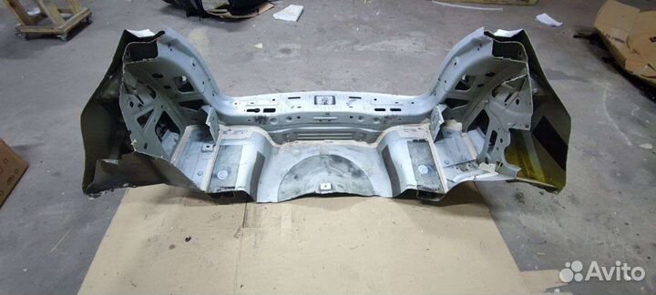 Задняя панель, для opel astra j универсал