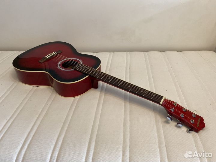 Акустическая гитара brahner