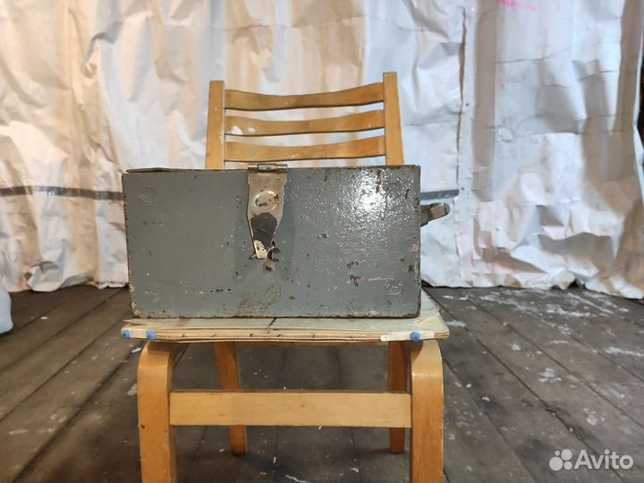 Ящик сейф металлический