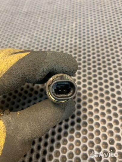 Клапан электромагнитный Opel Antara 1 рест 2.2