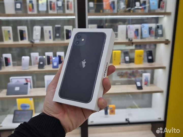 iPhone 11, 128 ГБ