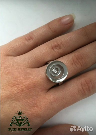 Новое кольцо Chopard Happy Spirit