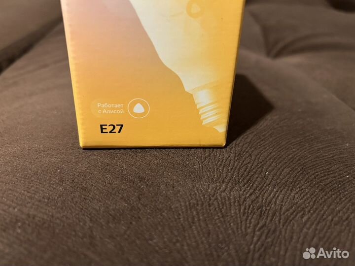 Умная лампочка яндекс е27