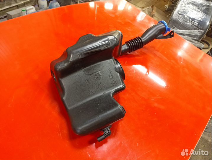 Бачок омывателя Mercedes Benz GLK X204