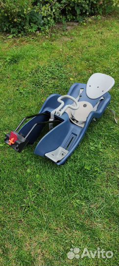 Детское кресло на велосипед