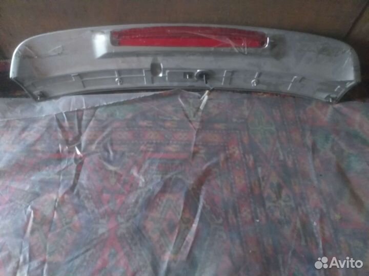 Спойлер на toyota corolla fielder 2004 г