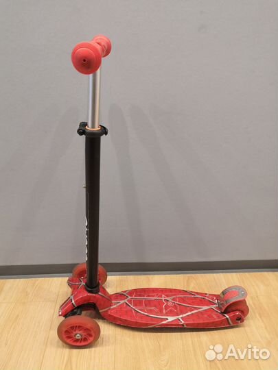 Самокат детский трехколесный