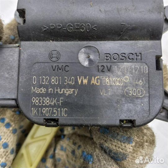 Моторчик заслонки печки Skoda Octavia A5 BUD 1.4