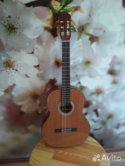 Гитара Kremona Кремона 65c ручной работы классика