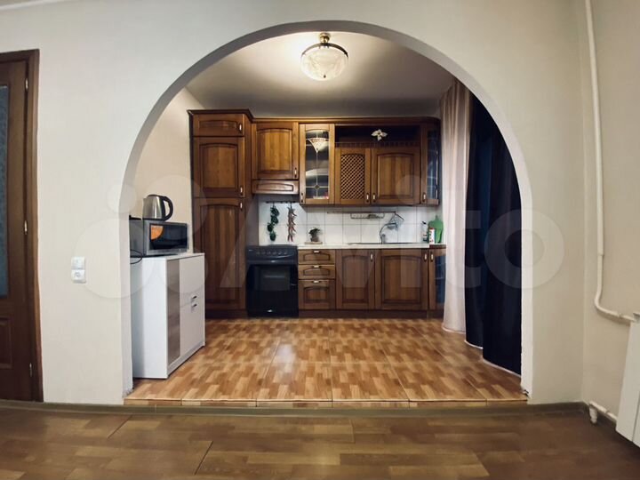 1-к. квартира, 42 м², 2/5 эт.