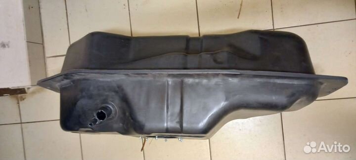 Бензобак Mitsubishi Pajero Sport 2