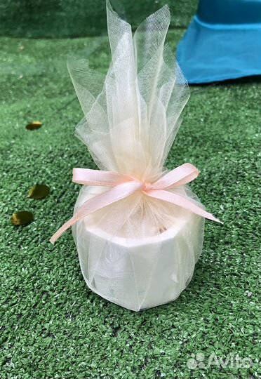 Комплименты гостям, Бонбоньерки на свадьбу