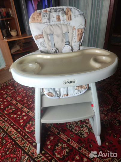 Стул для кормления