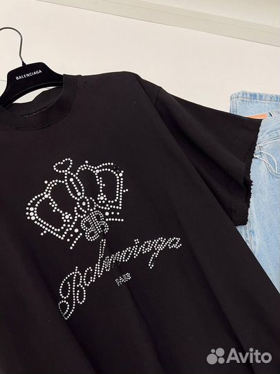 Футболка женская оверсайз Balenciaga