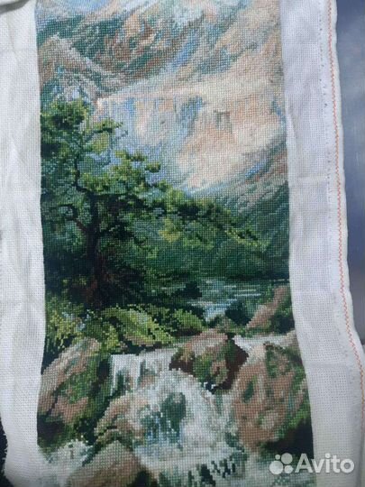 Картина вышитая крестом без рамки