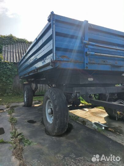 Прицеп тракторный 2ПТС-4 8876, 2011