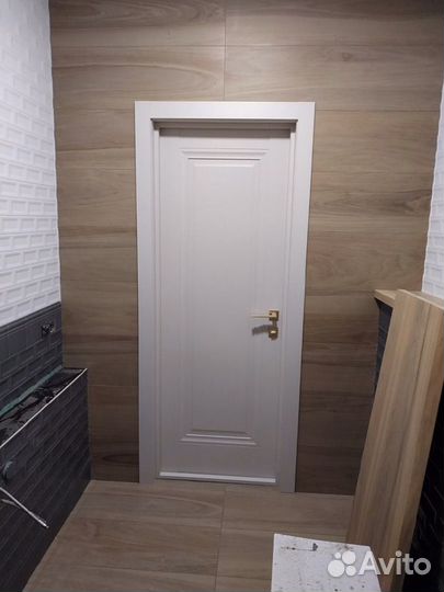 Двери межкомнатные белые