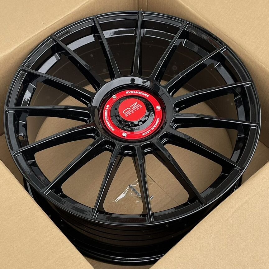 Литые диски Powcan 8.5×R20 5×114.3