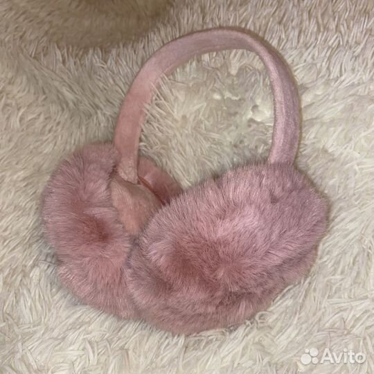 Подарок на Новый год теплые ушки