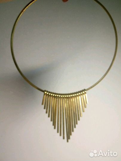 Украшения : колье, браслеты