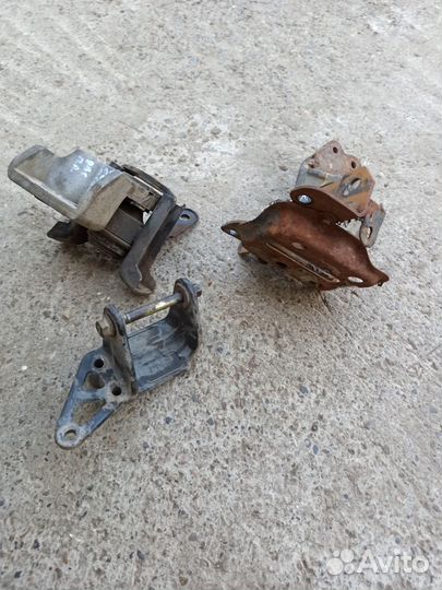 Подушка двс и кпп Lifan Solano